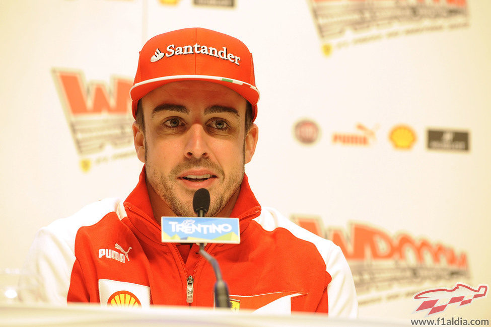 Fernando Alonso, en rueda de prensa