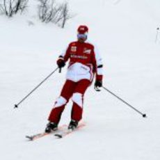 Fernando Alonso esquiando en Madonna di Campiglio