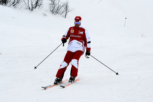 Fernando Alonso esquiando en Madonna di Campiglio