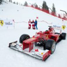 El F2012 en la nieve de Madonna di Campiglio