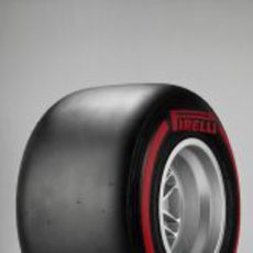 Neumático Pirelli superblando para 2013