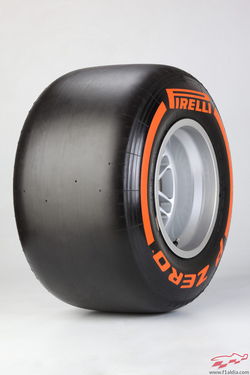Neumático Pirelli duro para 2013