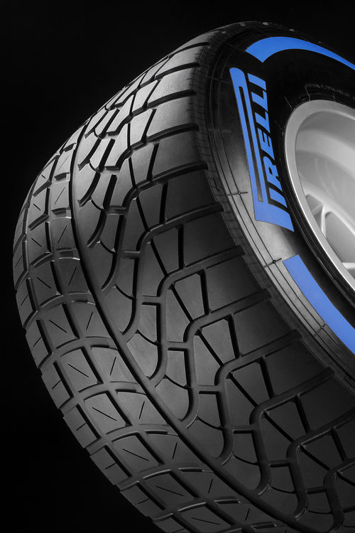 Perfil del neumático Pirelli de lluvia extrema para 2013
