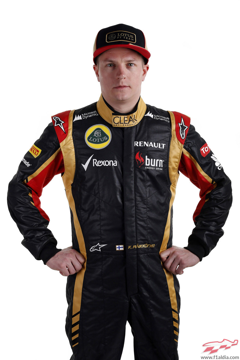 Kimi Räikkönen con los nuevos colores de Lotus para 2013