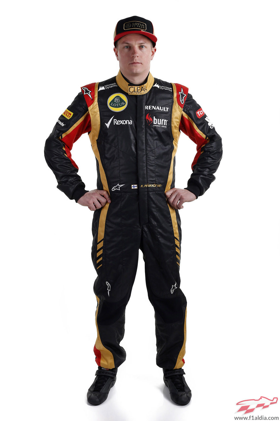 Kimi Räikkönen con la equipación de Lotus para la temporada 2013