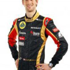 Romain Grosjean posa con la equipación de Lotus para 2013