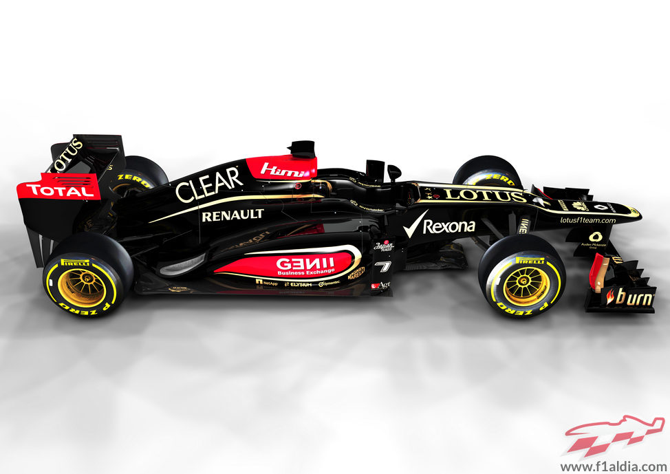 Vista lateral del nuevo Lotus E21 de 2013