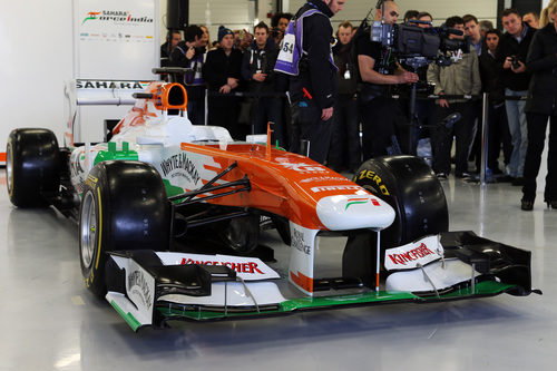 Así es el Force India VJM06, presentado públicamente en Silverstone