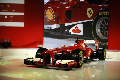 Así es el nuevo monoplaza de Ferrari para 2013, el F138