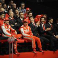 Muchas sonrisas durante la presentación del Ferrari F138