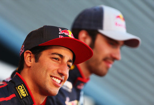 Daniel Ricciardo y Jean-Eric Vergne en la presentación del STR8