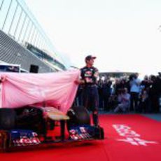 Daniel Ricciardo y Jean-Eric Vergne destapan el Toro Rosso de 2013