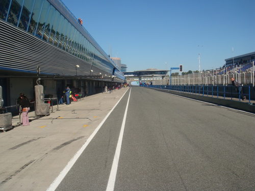 Pit-lane del circuito de Jerez