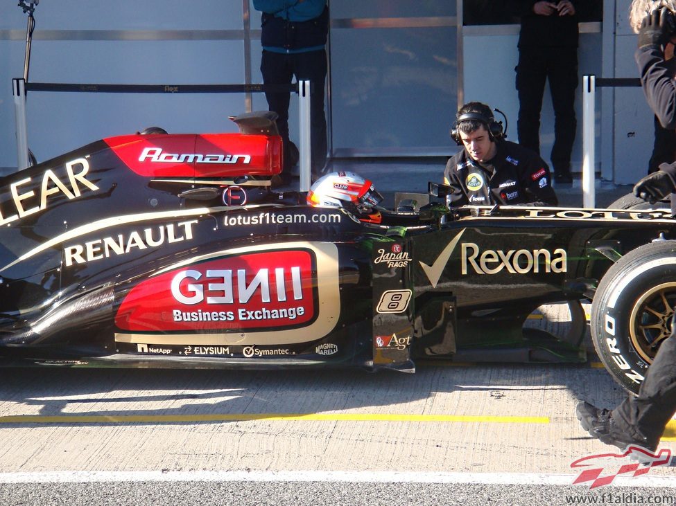 Romain Grosjean ya rueda con el nuevo Lotus E21