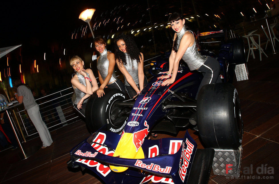 Las chicas de Red Bull