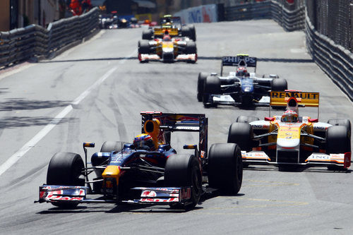 Webber presionado por Alonso