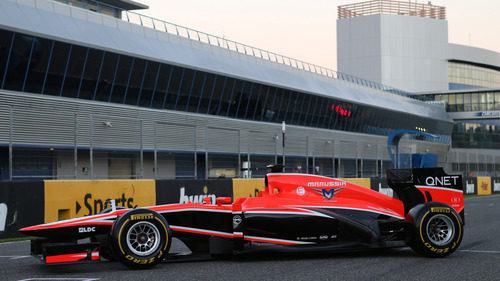 Vista lateral del Marussia MR02 en el Circuito de Jerez