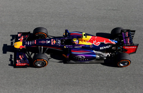 Vista lateral del nuevo Red Bull RB9