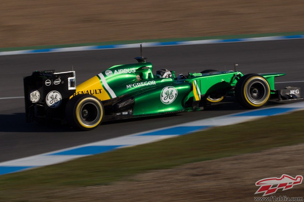 Giedo van der Garde rueda en Jerez con el nuevo CT03