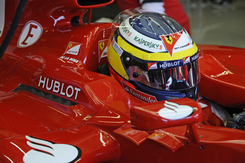 Detalle del cockpit de Pedro de la Rosa