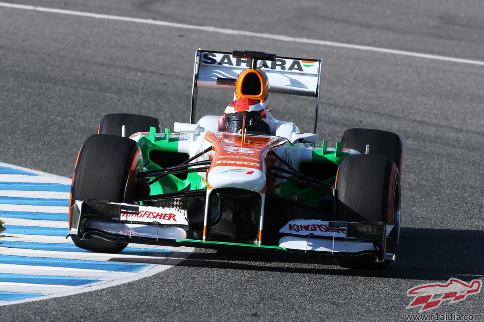 James Rossiter rueda con Force India en Jerez