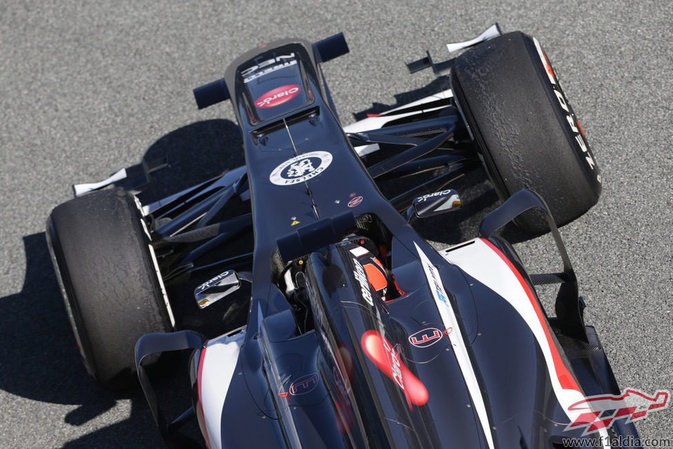 Nico Hülkenberg con el C32 en Jerez