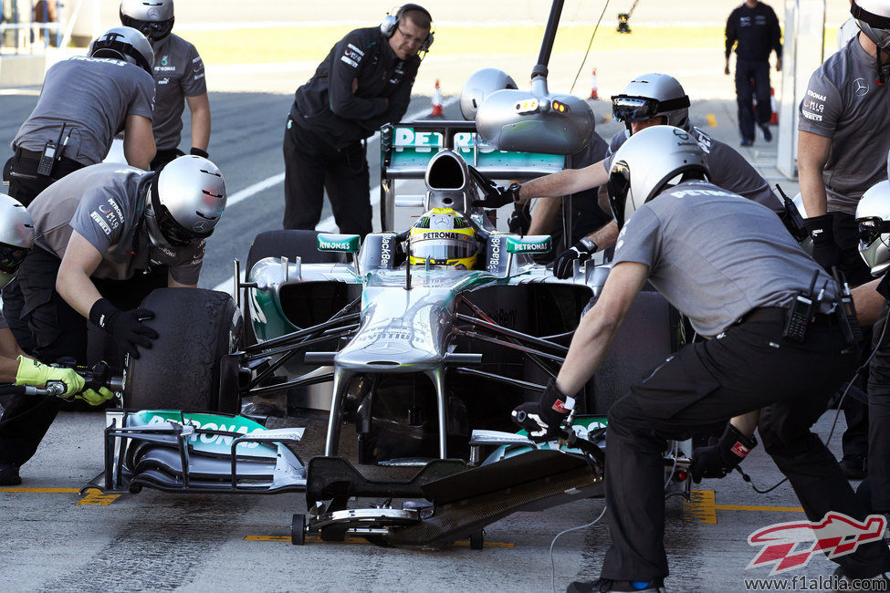 Cambio de neumáticos de Nico Rosberg