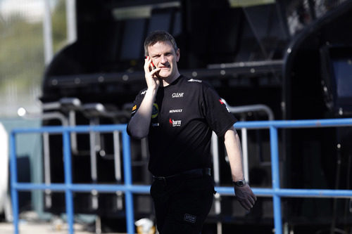 James Allison en el muro de Lotus