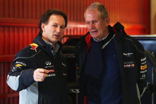 Christian Horner y Helmut Marko charla en Montmeló