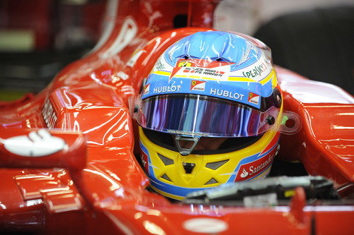Fernando Alonso y Ferrari en pretemporada