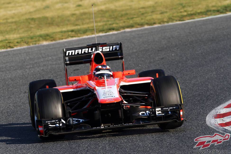 Max Chilton rueda con el Marussia MR02