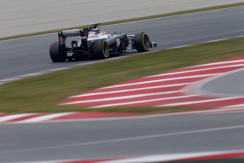 A toda mecha por el Circuit con el FW35