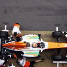 Adrian Sutil en el pitlane