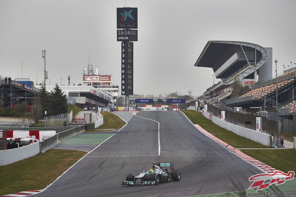 Nico Rosberg rodando en Montmeló