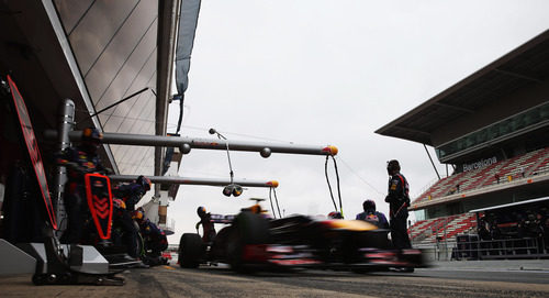 Red Bull trabajando en el Circuit