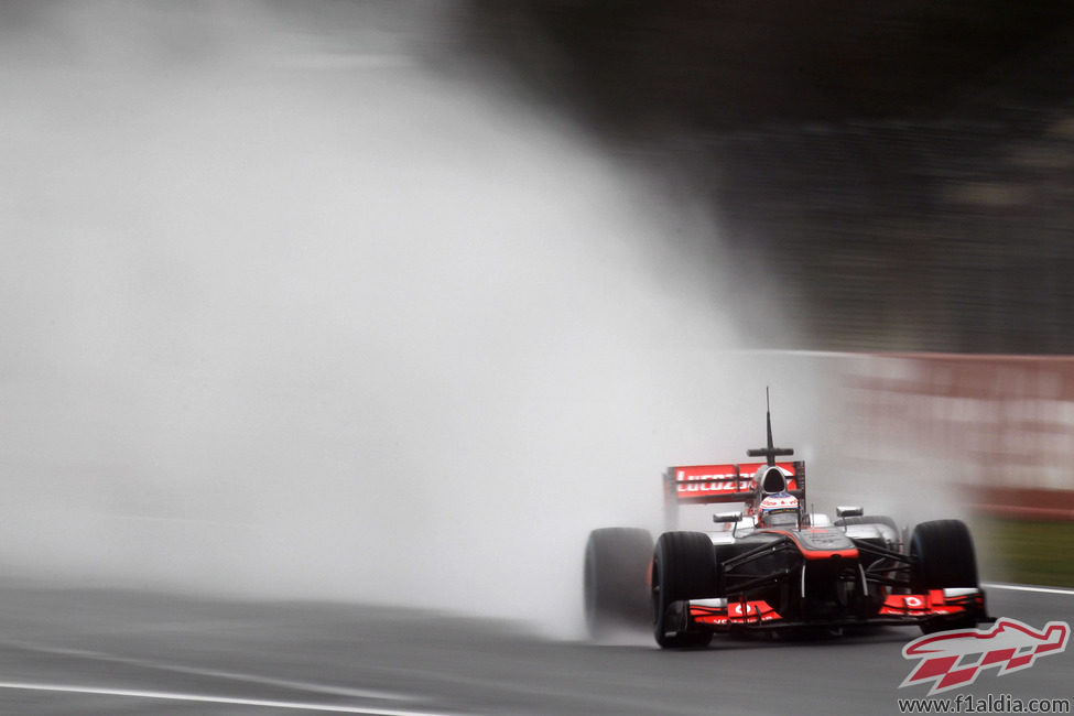 Jenson Button, al volante del MP4/28