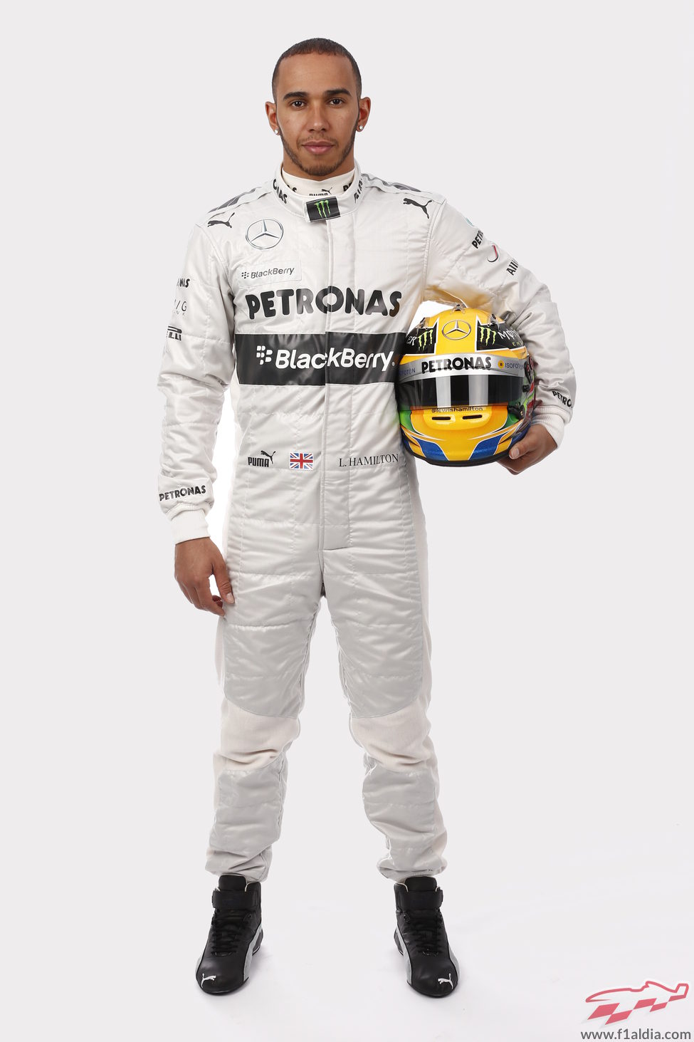 Lewis Hamilton, piloto oficial de Mercedes