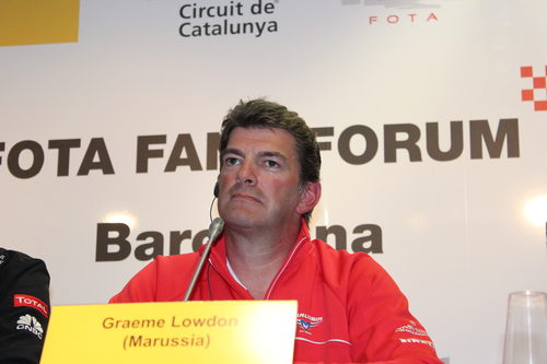 Graeme Lowdon fue el más bromista de los invitados al FOTA Fans' Forum