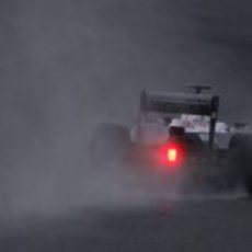 El Williams FW35 bajo la lluvia en los test de Barcelona