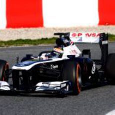 Pastor Maldonado con neumáticos duros en su Williams FW35