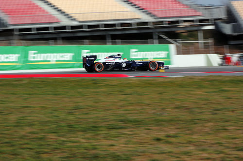 Pastor Maldonado en el último sector del Circuit de Catalunya