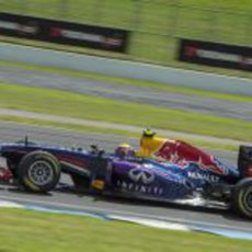 Mark Webber con el RB7 en Sidney