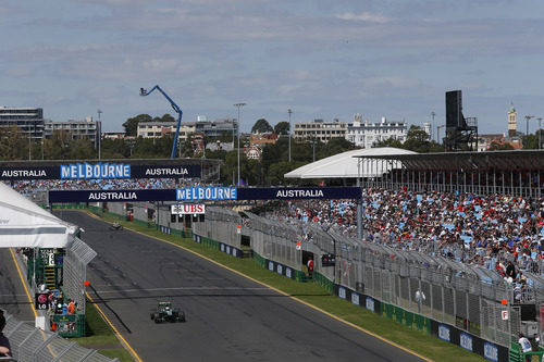 Charles Pic completa otra vuelta más al circuito de Melbourne