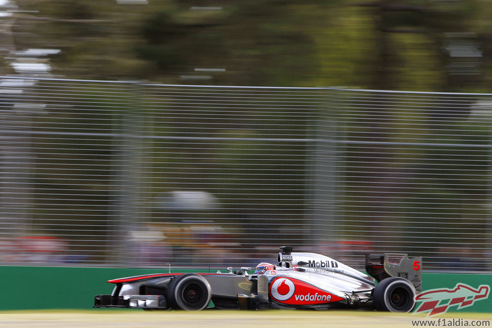 El MP4-28 de Jenson Button no empezó bien el año