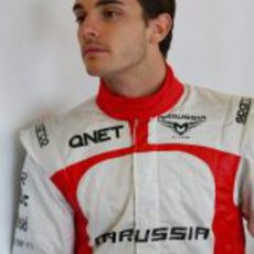 Jules Bianchi en el garaje de Marussia