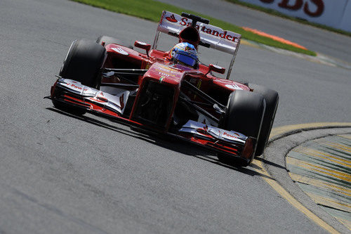 Fernando Alonso rodando en los libres