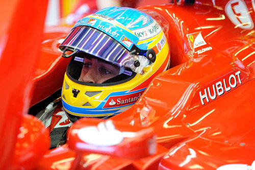 Casco de Fernando Alonso