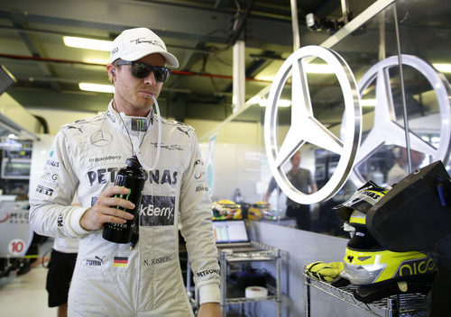 Nico Rosberg en su box