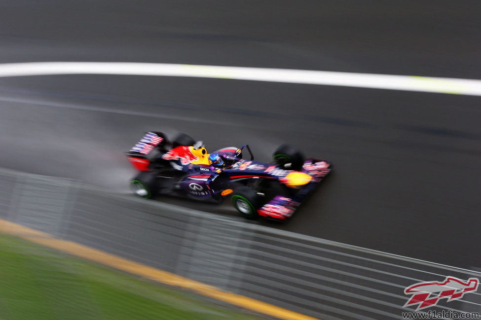 Sebastian Vettel rodando en los terceros libres