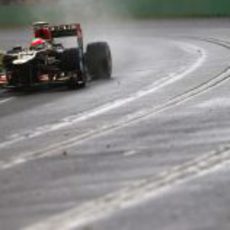 Romain Grosjean con el Lotus E21